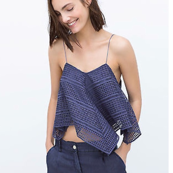 Zara Tops - Zara crop top